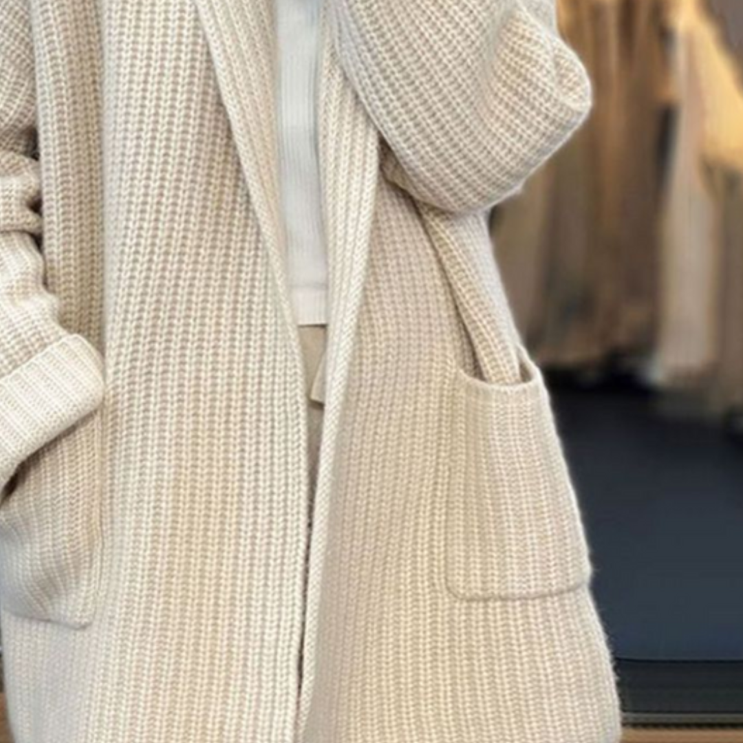 Irene – Knitted cardigan in wool blend