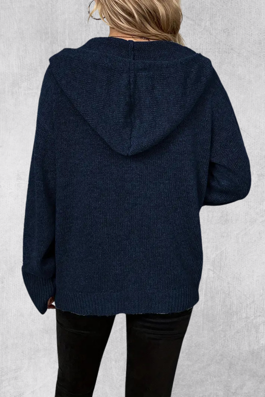 Lindsay - Elegant Lightweight Cardigan